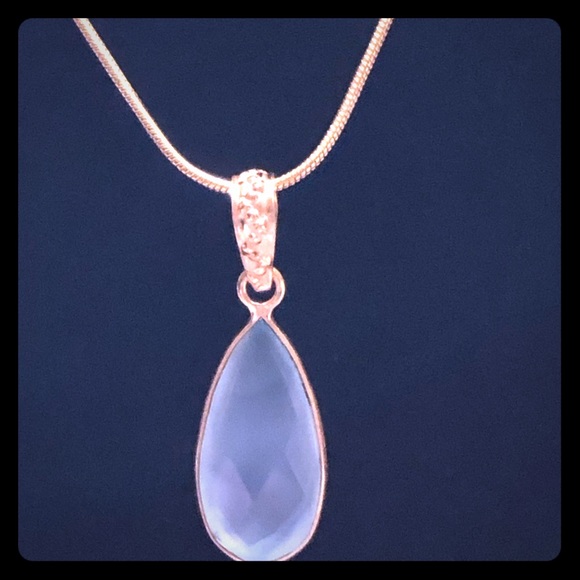 Gold plated Chalcedony Pendant Necklace